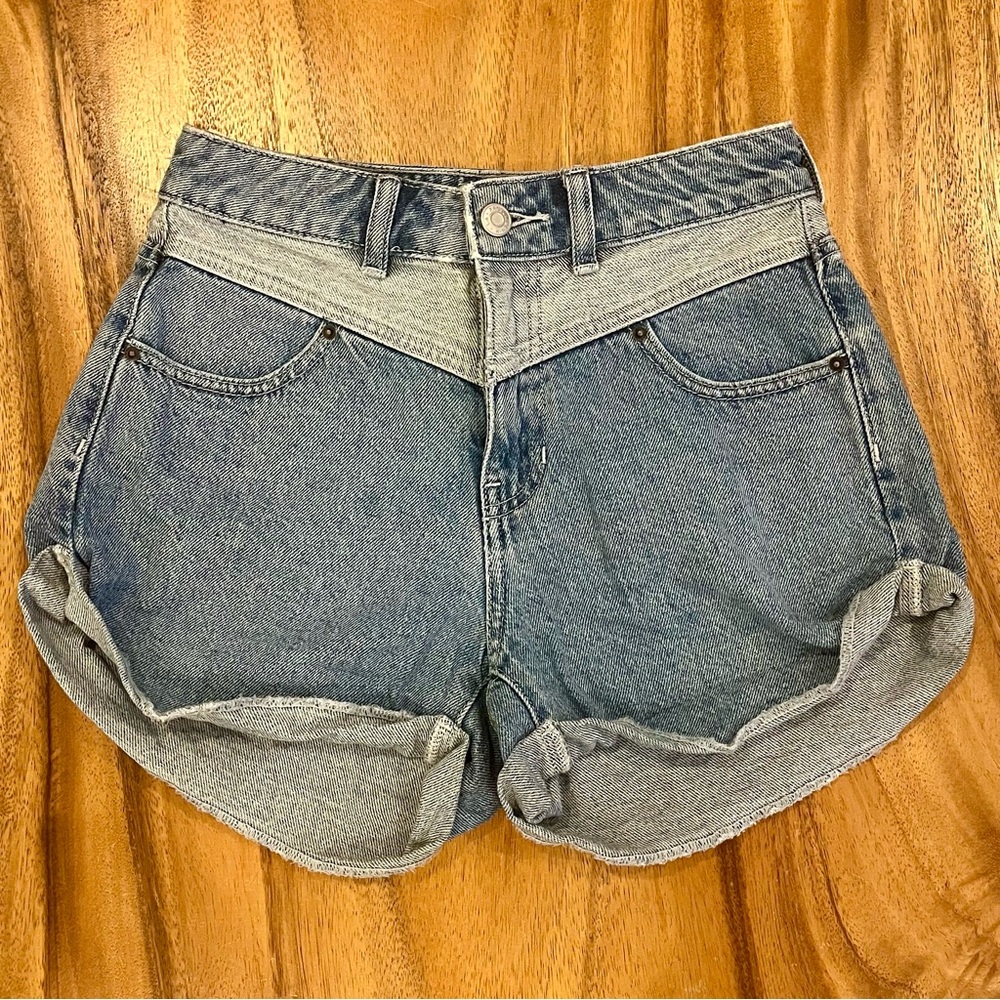 PacSun Two-Tone Blue Mom Jean Shorts